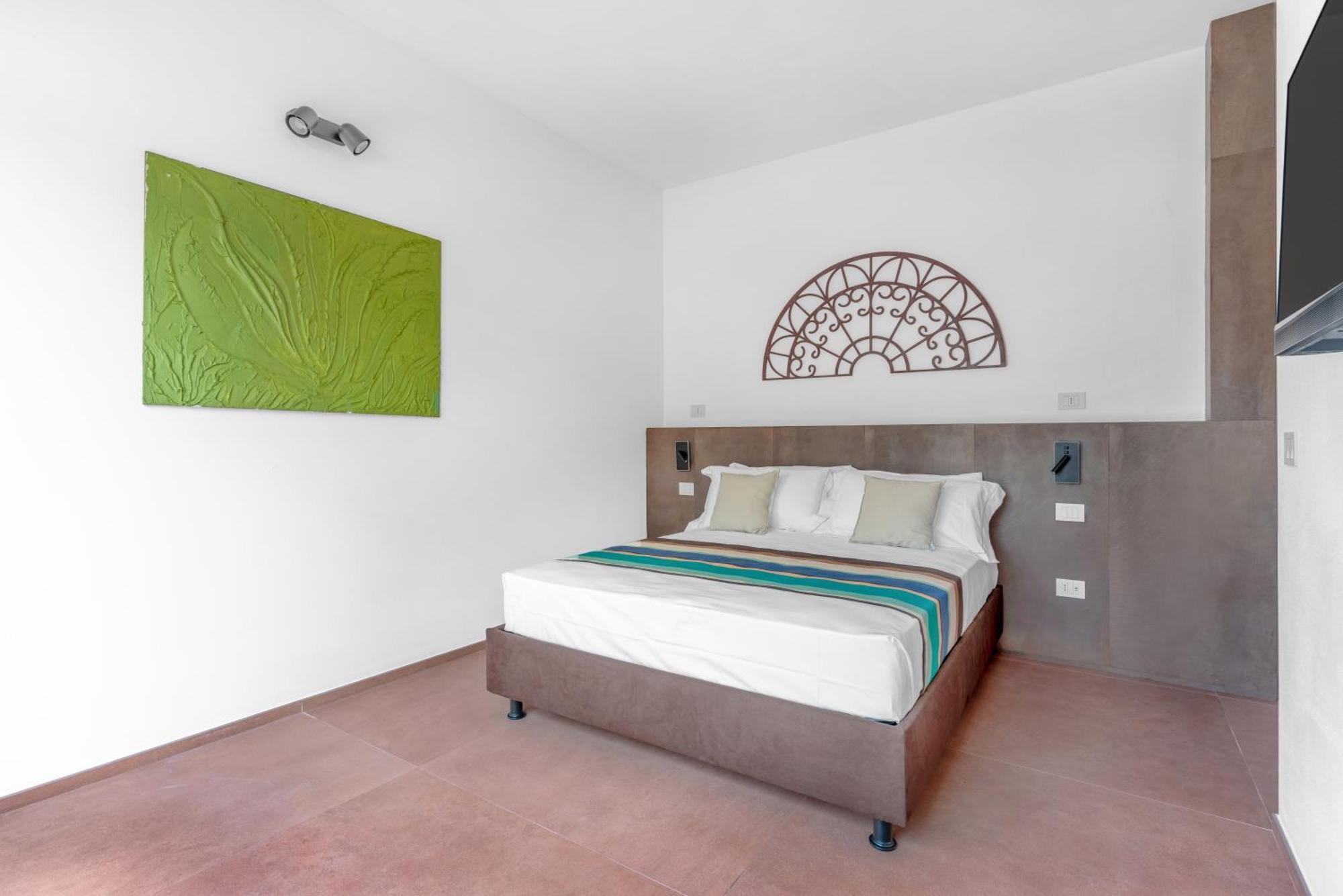 Hotel Sabhe 4*